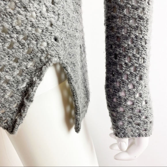 James Perse Women's Gray Knit Turtleneck Sweater - Picture 6 of 11